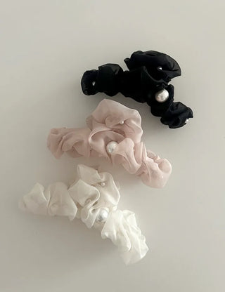 Large pearl chiffon frill scrunchie hair clip