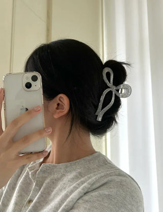 13cm Silver Pearl Ribbon Twist Large Hair Clip