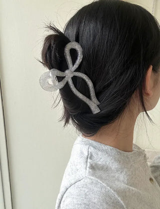 13cm Silver Pearl Ribbon Twist Large Hair Clip