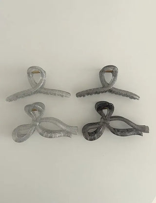 13cm Silver Pearl Ribbon Twist Large Hair Clip