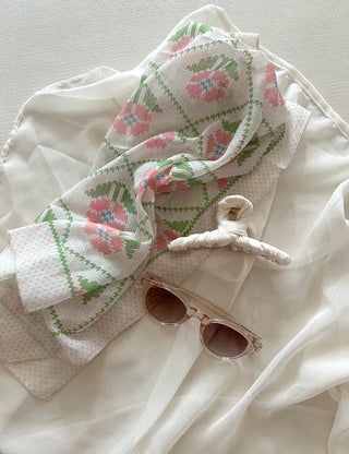 Retro Pink Flower Headscarf Square Spring/Summer Scarf