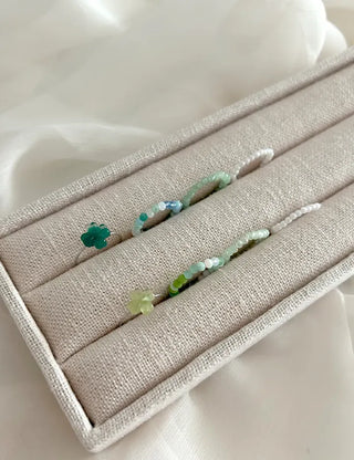 piece Four-Leaf Clover Green Bead Ring Set