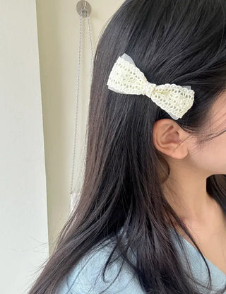 2 Types of Punched Lace Ribbon Snap Clips Hair Claw Clips