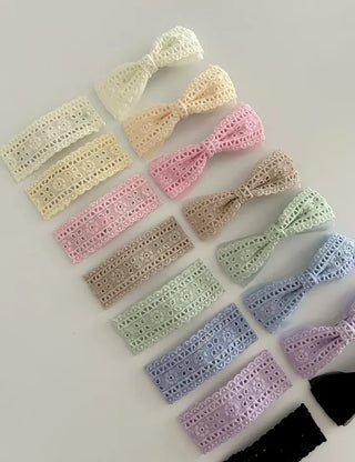2 Types of Punched Lace Ribbon Snap Clips Hair Claw Clips