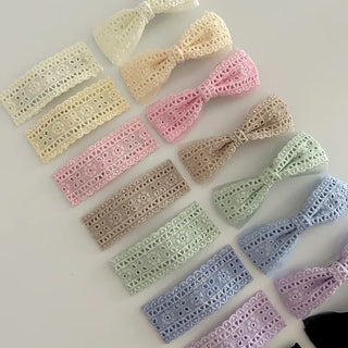 2 Types of Punched Lace Ribbon Snap Clips Hair Claw Clips
