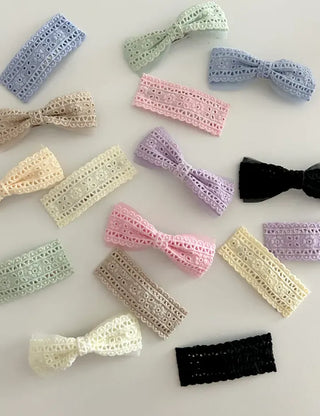 2 Types of Punched Lace Ribbon Snap Clips Hair Claw Clips