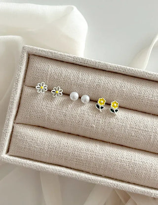Set of 3 Yellow Spring Flower Pearl Mini Earrings