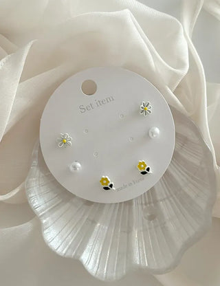 Set of 3 Yellow Spring Flower Pearl Mini Earrings