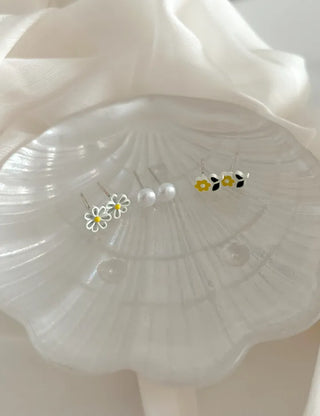 Set of 3 Yellow Spring Flower Pearl Mini Earrings