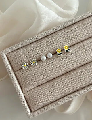 Set of 3 Yellow Spring Flower Pearl Mini Earrings