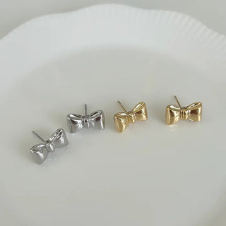 Metal Volume Ribbon Mini Fashion Earrings