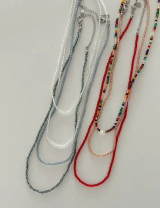 Simple daily layered mini bead necklace