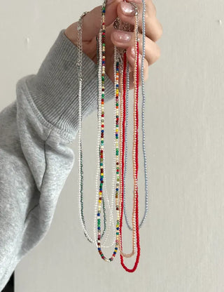 Simple daily layered mini bead necklace