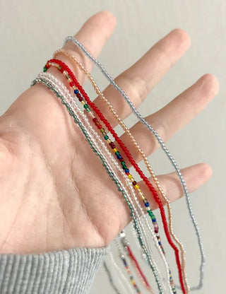 Simple daily layered mini bead necklace