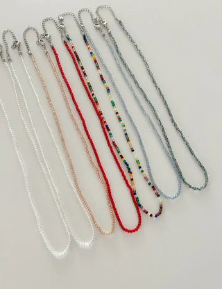 Simple daily layered mini bead necklace