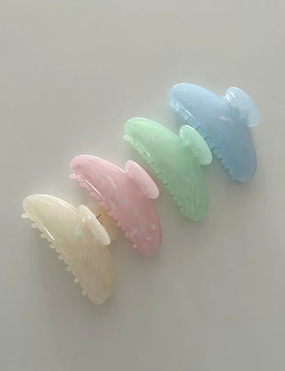 Type Milk Marble Large Claw Updo Hairpin