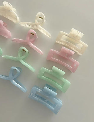 Type Milk Marble Large Claw Updo Hairpin