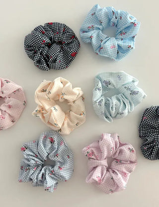 1+1 Bloom Flower Ribbon Scrunchie Hairband