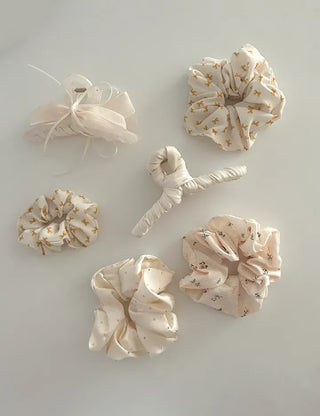 1+1 Bloom Flower Ribbon Scrunchie Hairband