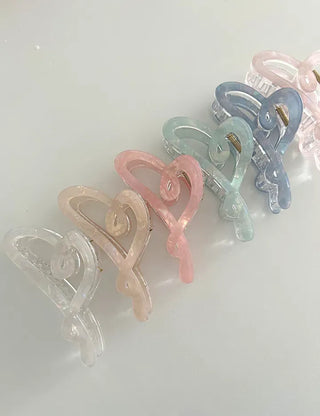 Cellulose marble drawing heart hair clip updo