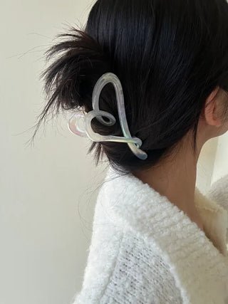 Aurora transparent drawing heart hair clip updo