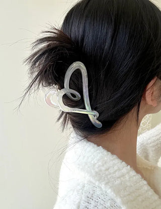 Aurora transparent drawing heart hair clip updo