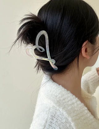 Aurora transparent drawing heart hair clip updo