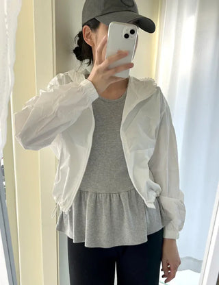 Lace hooded windbreaker for women rainy season jumper