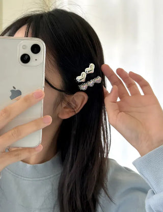 1+1 Sparkling Mini Heart Side Hair Clip Set
