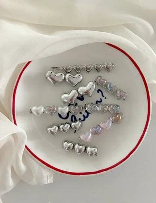 1+1 Sparkling Mini Heart Side Hair Clip Set