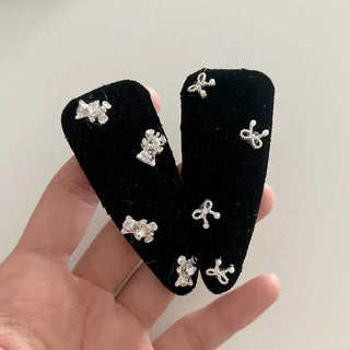 Pearl velvet holiday look ribbon heart snap side hair clip