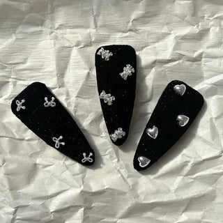 Pearl velvet holiday look ribbon heart snap side hair clip