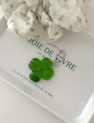 Big Four-Leaf Clover Keyring Lucky Keychain Keyholder