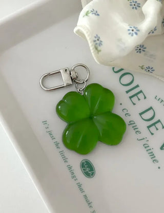 Big Four-Leaf Clover Keyring Lucky Keychain Keyholder