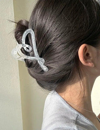 1+1 Marvel Drawing Heart Clear Claw Clip Updo Hair Pin