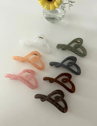 1+1 Marvel Drawing Heart Clear Claw Clip Updo Hair Pin