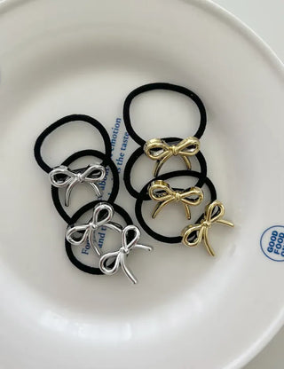 Set of mini elastic hair ties for children and girls.