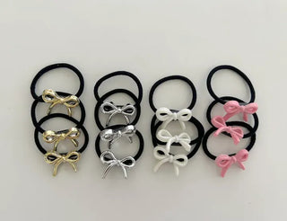 Set of mini elastic hair ties for children and girls.