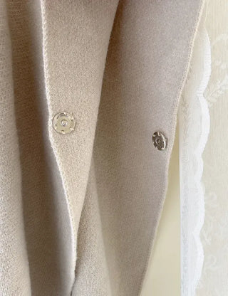 Loose turtleneck cape shawl knit vest