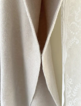 Loose turtleneck cape shawl knit vest