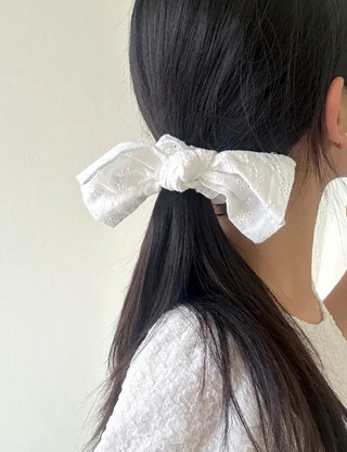 Eyelet oversized ribbon scrunchie hair tie