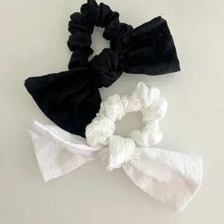 Eyelet oversized ribbon scrunchie hair tie