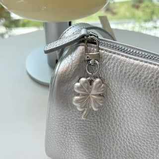 Metal four-leaf clover keyring metal phone strap car key holder