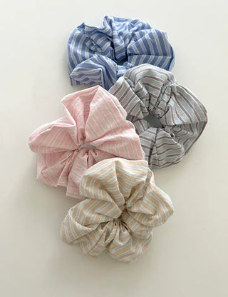 Rustling striped hair scrunchie