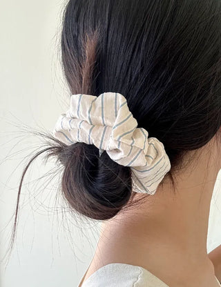 Rustling striped hair scrunchie