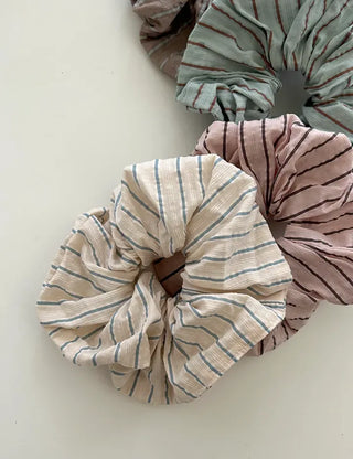 Rustling striped hair scrunchie