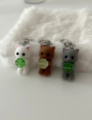 Four-leaf clover cat keyring flocked doll phone charm