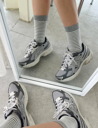 Daily women's ribbed pattern fashion mid-calf socks