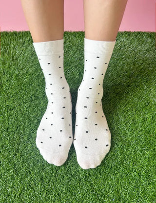 Daily women's ribbed pattern fashion mid-calf socks