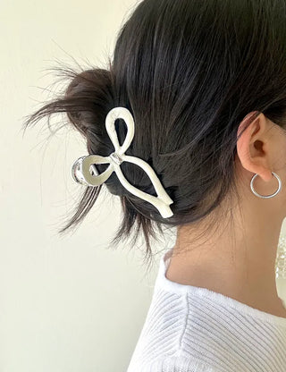 Flat-price shimmer hair clip large updo
